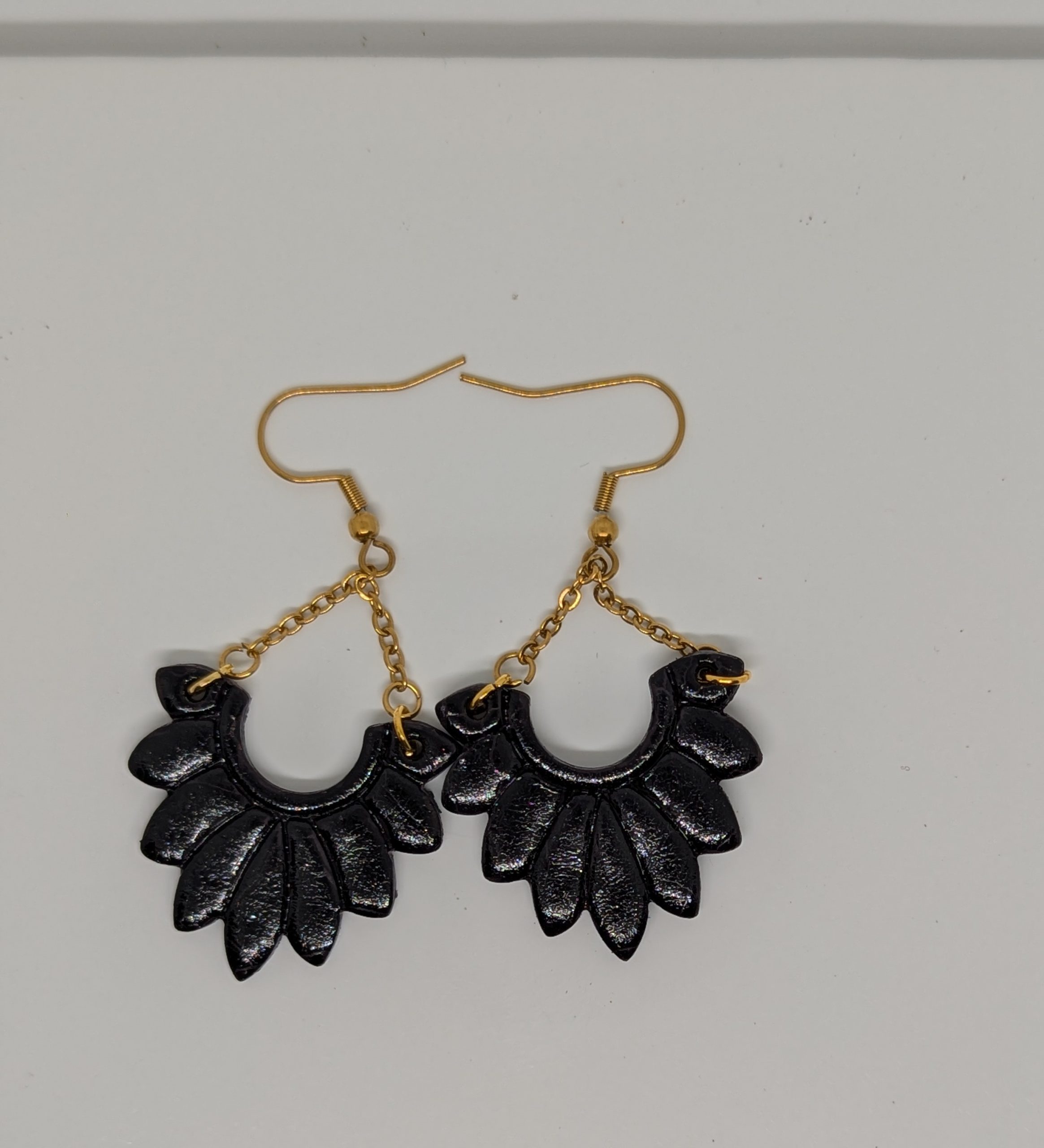 Black statement hangers.