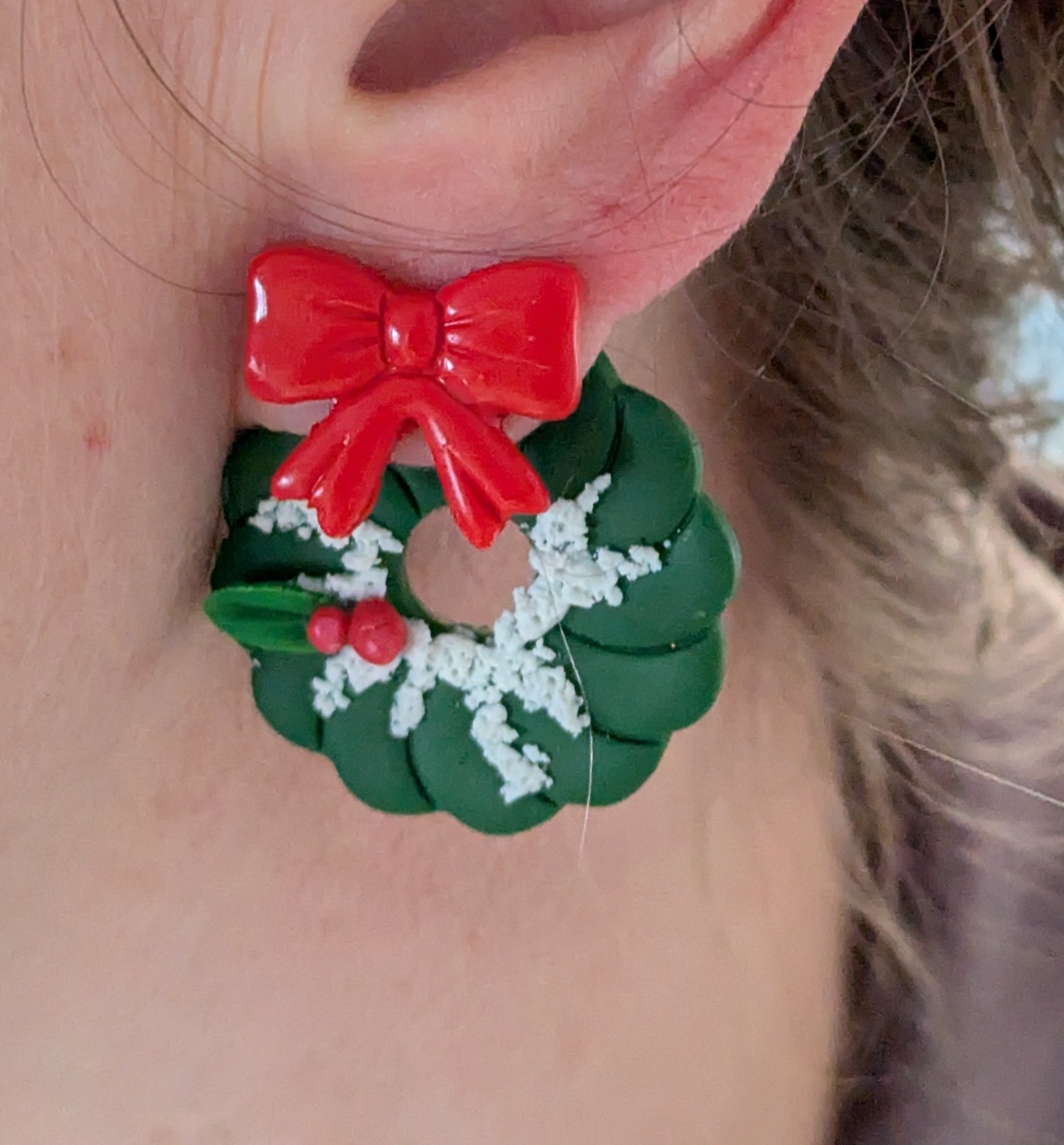 Christmas wreath studs