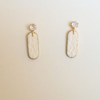 White and gold hangers