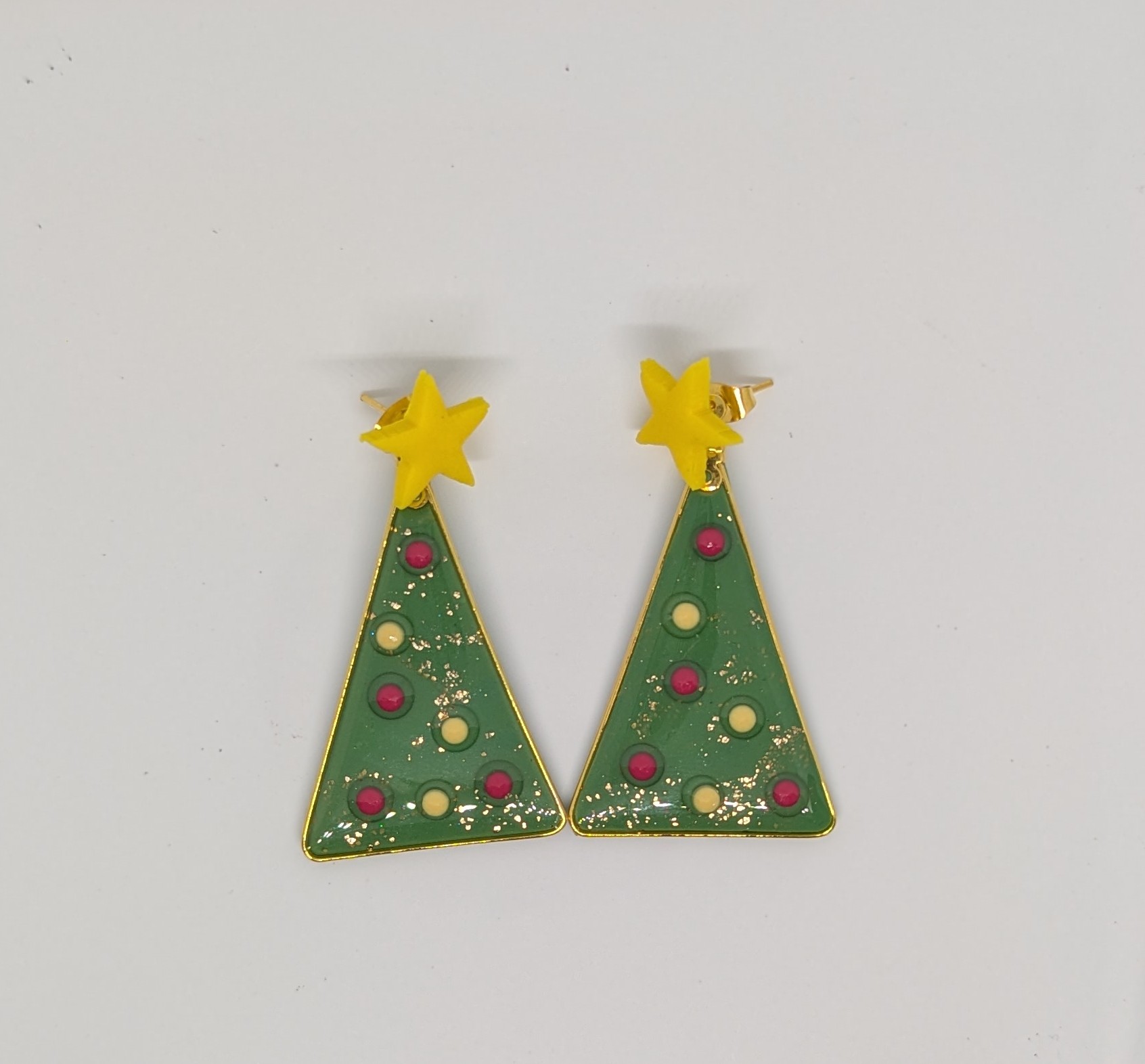 Fun Christmas tree bangels